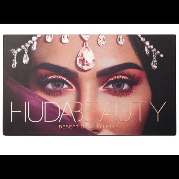 Huda Beauty Desert Dusk Eyeshadow Palette - Picture 6 of 6